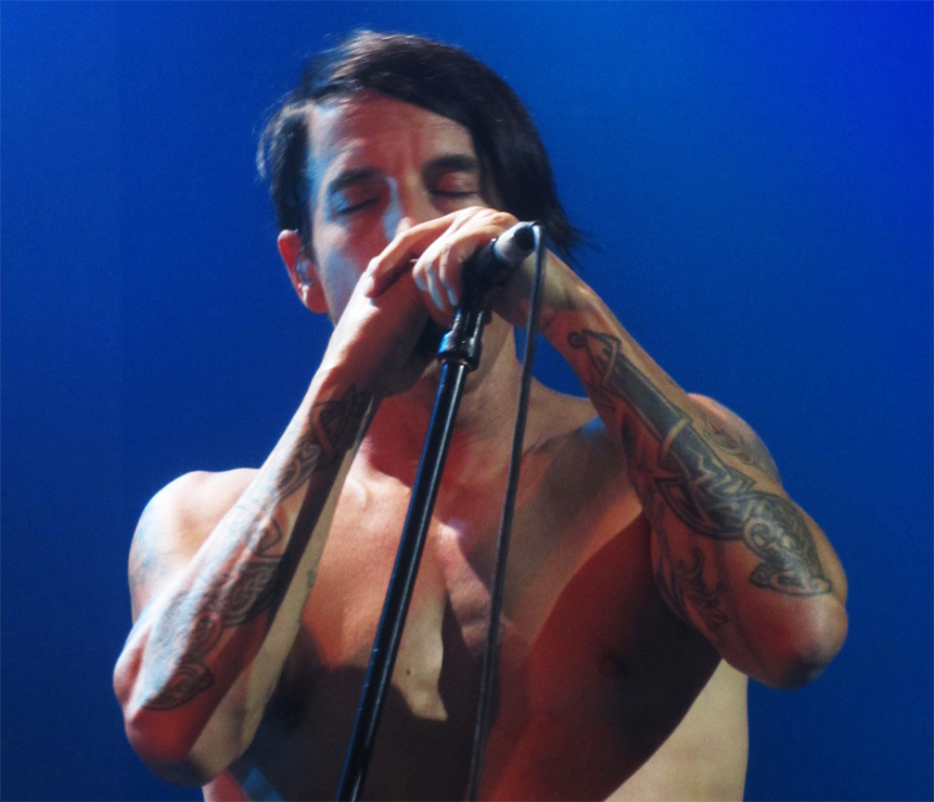 Kompletter Mitschnitt des Red Hot Chili Peppers – Konzerts in Köln auf YouTube