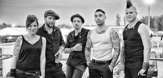Broilers im Frühjahr mit neuer Platte auf Tour